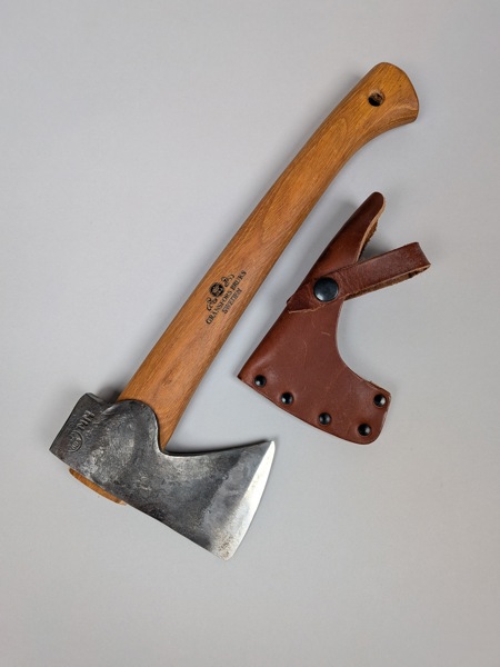 Vildmarksyxa, Gränsfors signerad MM