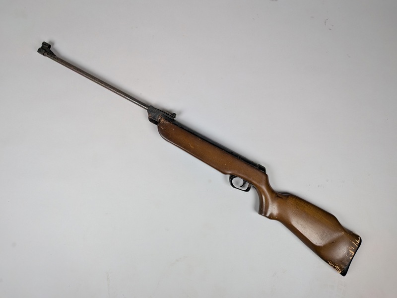 Luftgevär, El gamo mod 300