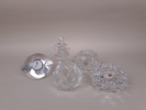 Diverse glas bl.a. ljushållare "Hallon" Orrefors