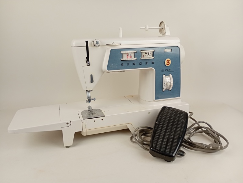 Symaskin, Singer 764