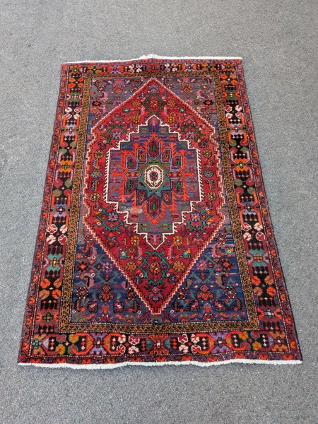Orientalisk matta, handknuten