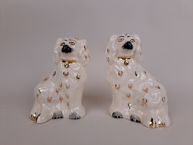 Figuriner, Straffordshire-hundar, Beswick England