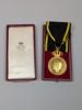 Guldmedalj, "För trohet & flit" Gustaf V 1924, 23 k Guld medalj & 18 k Guld Krona