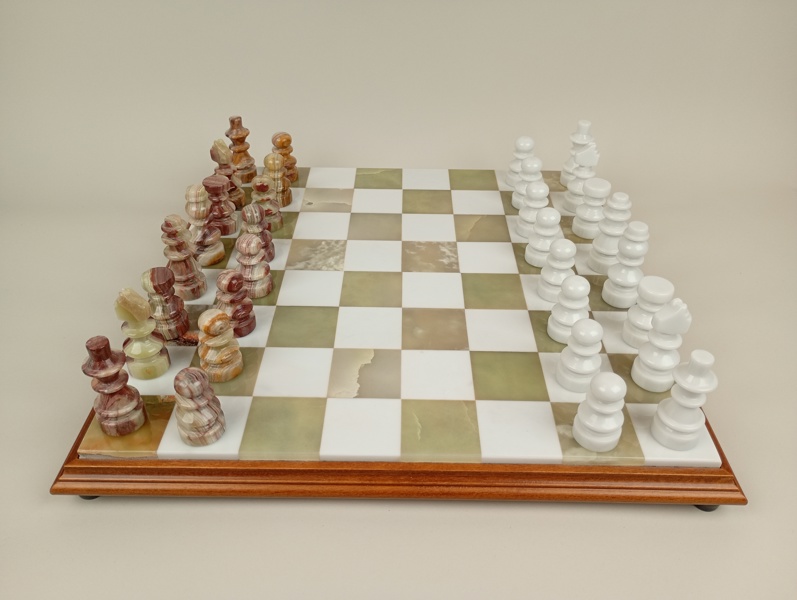 Schackbräde, sten