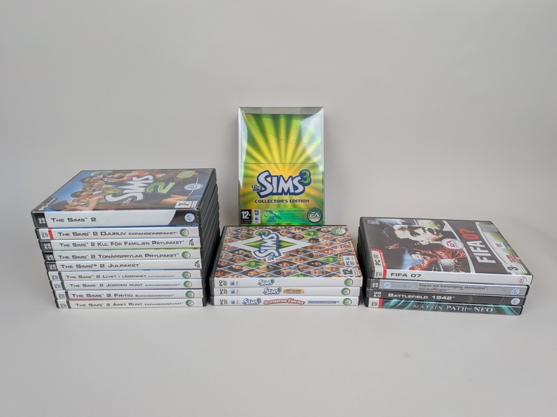 Parti datorspel bl.a. The Sims