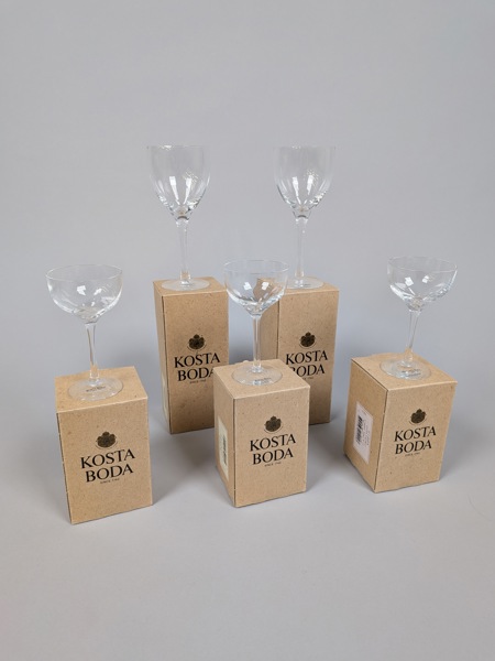 Servisdelar, Glas "Chateau" Bertil Vallien Kosta Boda