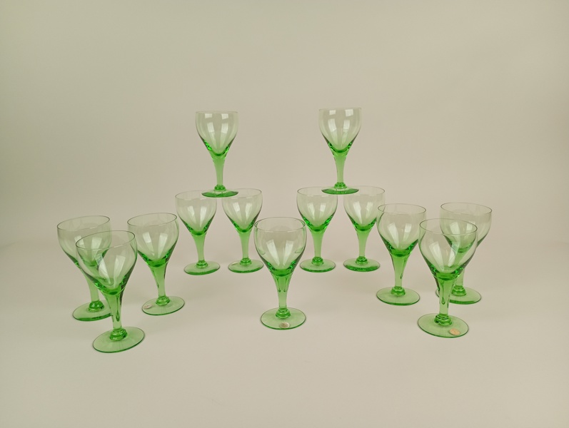 Vinglas 13 st, Glimma Glasbruk