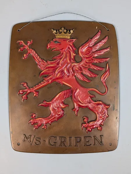 Varvsskylt, M/S Gripen, Brons