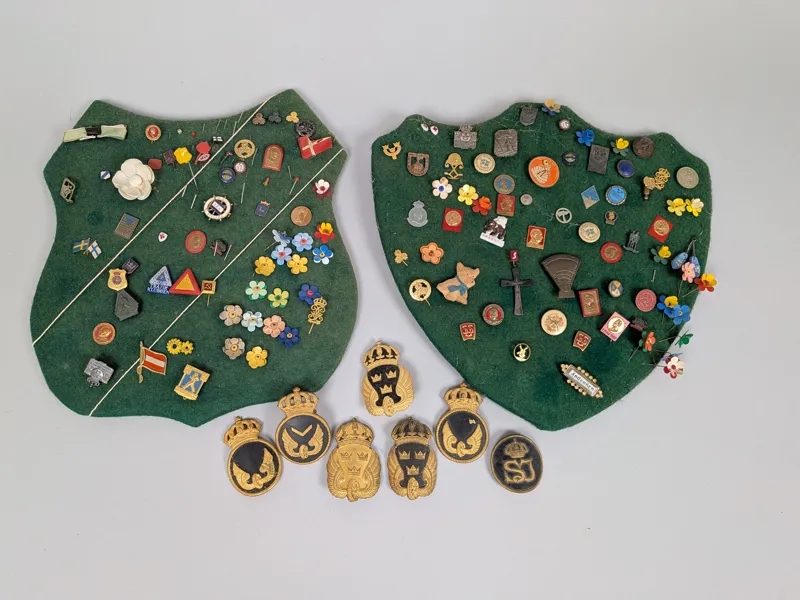 Pins & märken, enstaka silver