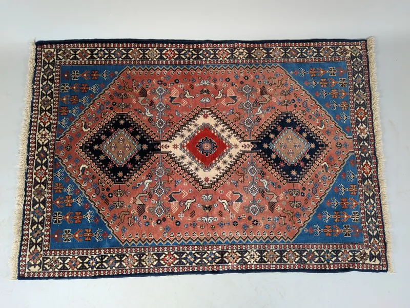 Orientalisk matta, handknuten