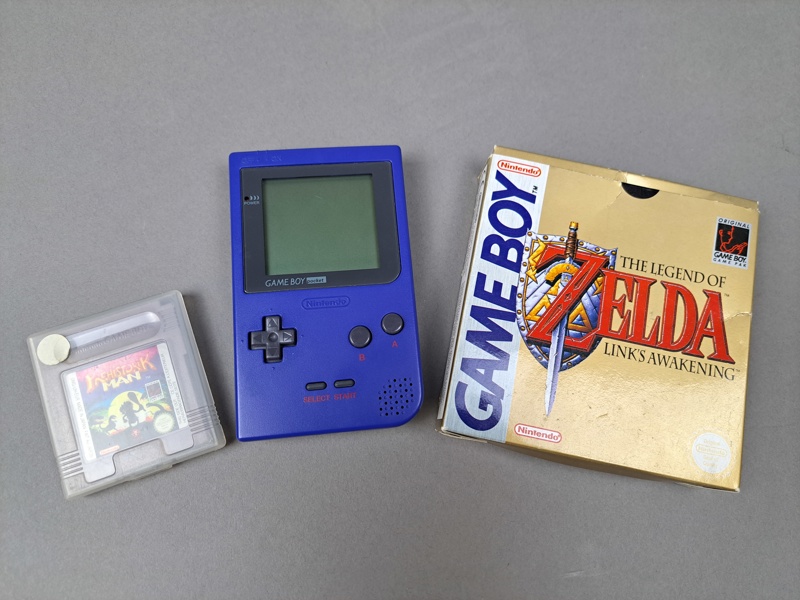 Gameboy Pocket med spel, bl.a. Zelda