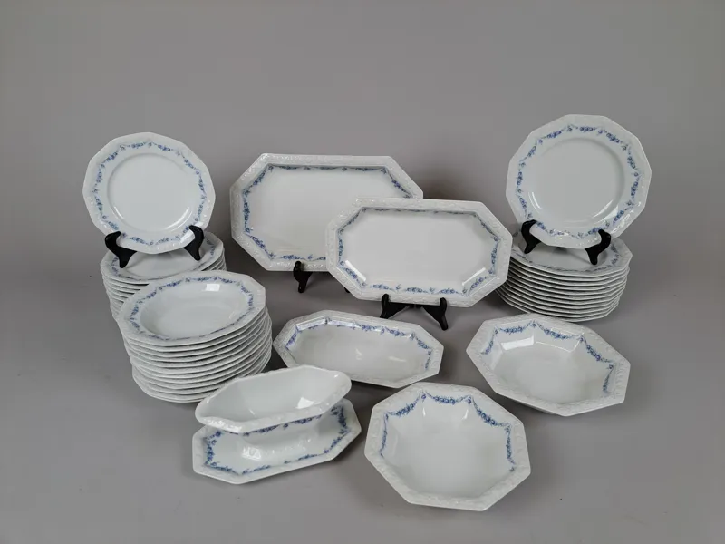 Matservis, "Classic Rose" Rosenthal 42 delar
