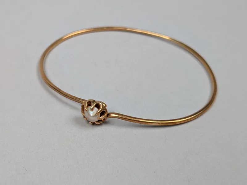 Armband, 18 k Guld med pärla