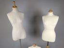 Skyltdockor 3 st med stativ, textil