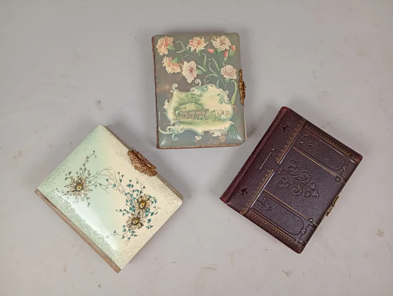 Äldre fotoalbum 3 st