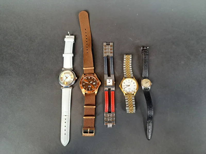 Armbandsur, 5 st bl.a. Quartz