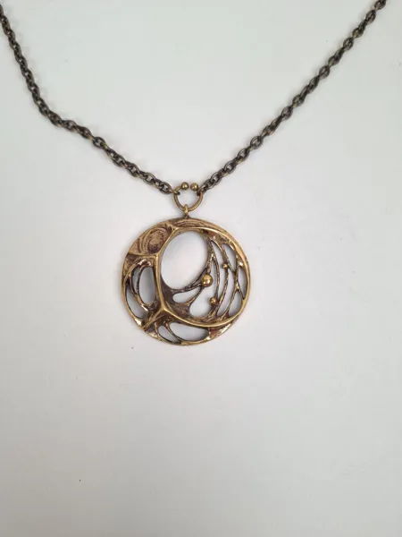 Halsband, "Spiderwebb" Karl Laine Brons