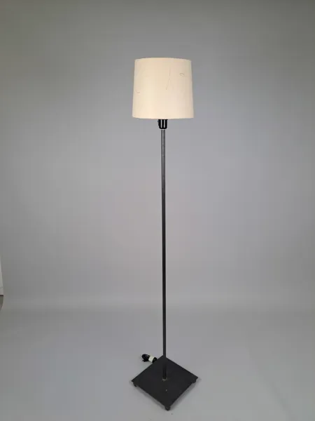 Golvlampa, "Milano" typ 2924 Miljögården