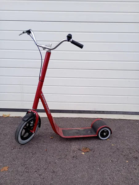 Sparkcykel, Monark