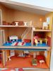 Dockhus med inredning, Lundby