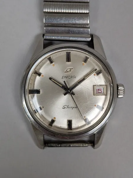 Armbandsur, Enicar Sherpa Date, Manuell