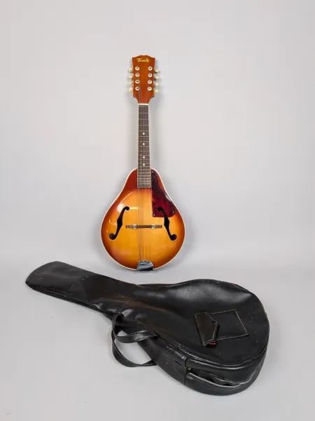 Mandolin