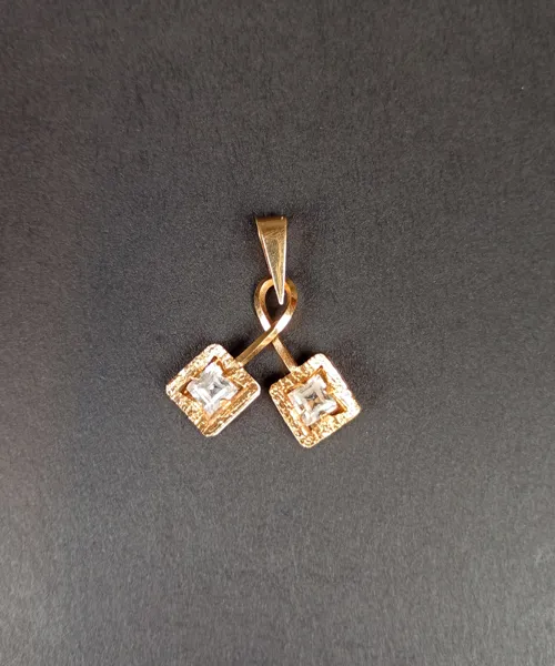 Hänge med sten, 18 k Guld