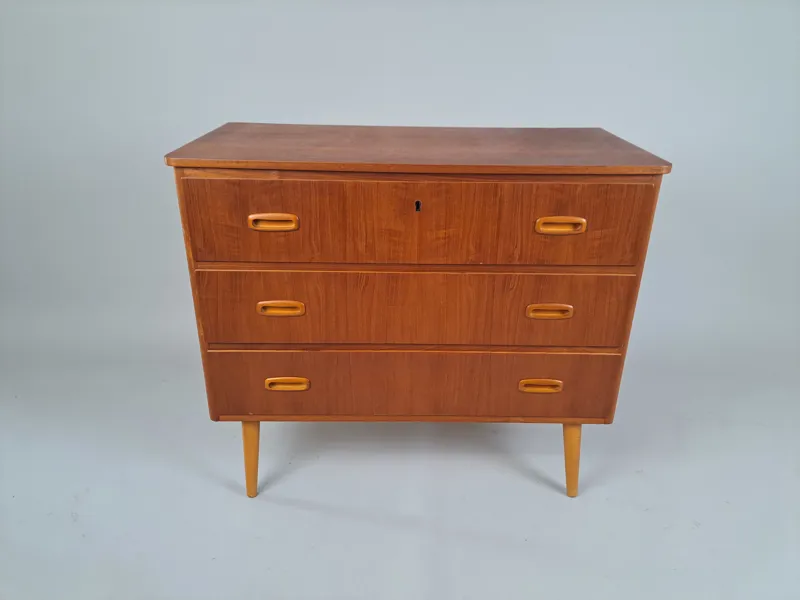 3-lådig Byrå, Teak
