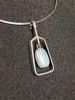 Silverhalsband med sten