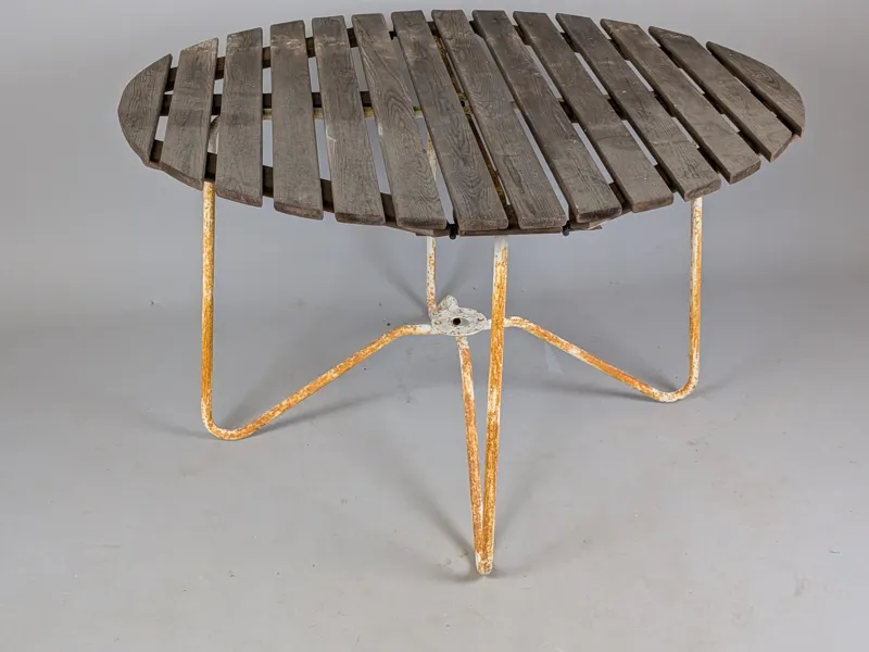 Trädgårdsbord