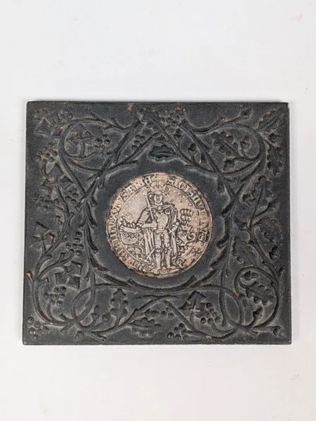 Underlägg, Silver & gjutjärn