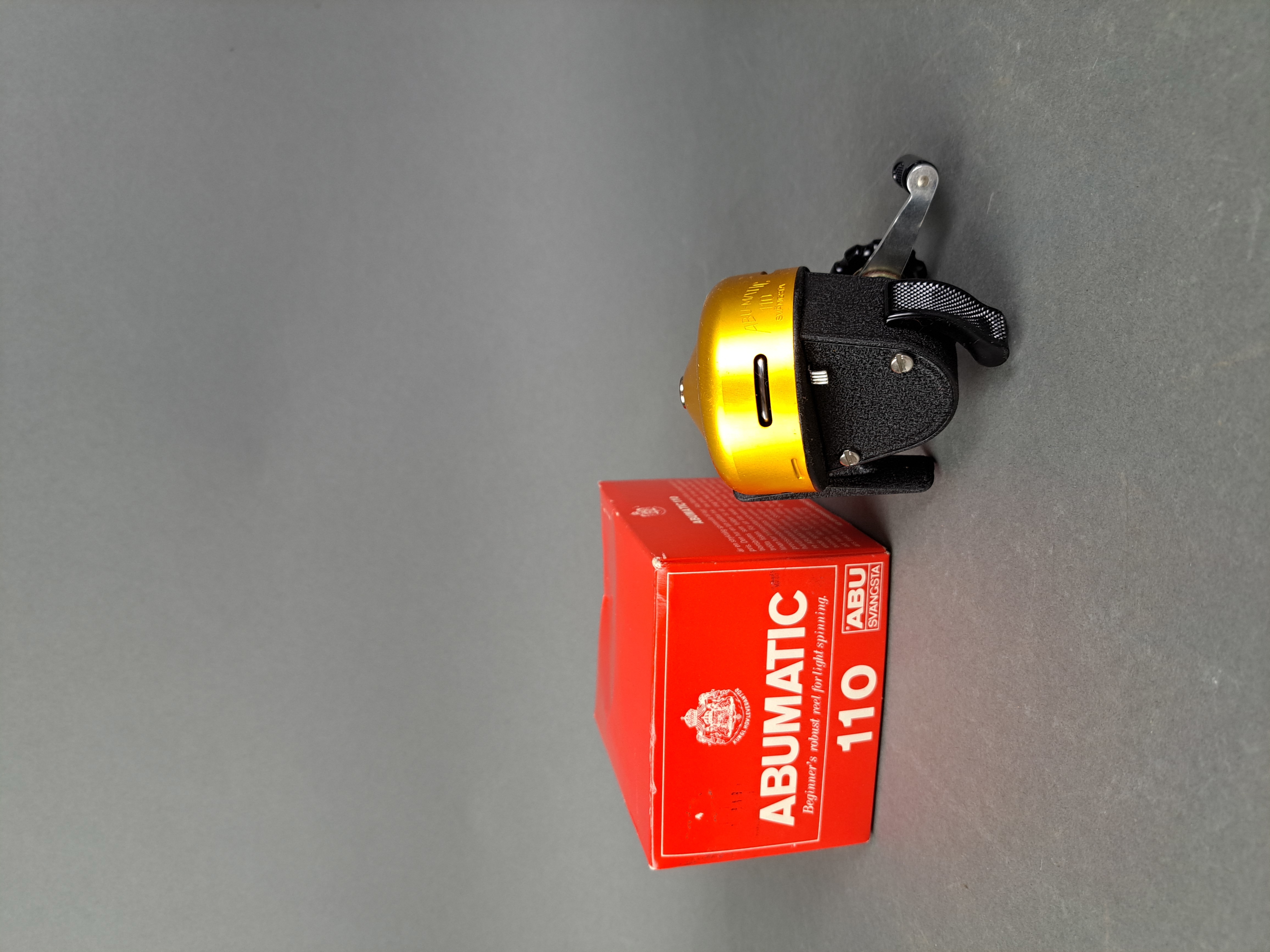 未使用 ABU ABUMATIC 110 未使用 ABU ABUMATIC 110 - メルカリ