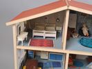 Dockhus med inredning, Lundby