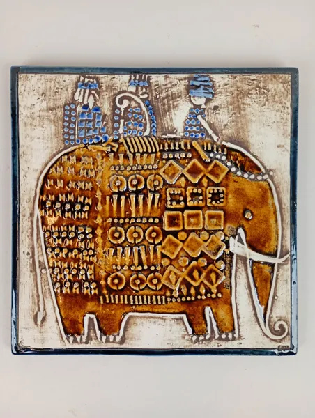Relief / Väggplatta, "Elefant" Lisa Larson