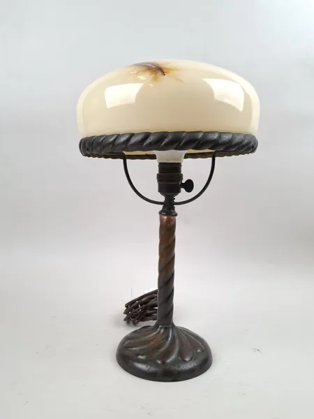 Bordslampa, Strindbergs-modell