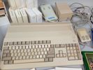 Commodore Amiga 500 med tillbehör & spel