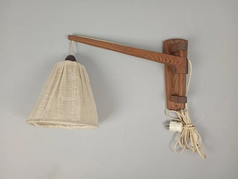 Vägglampa, furu