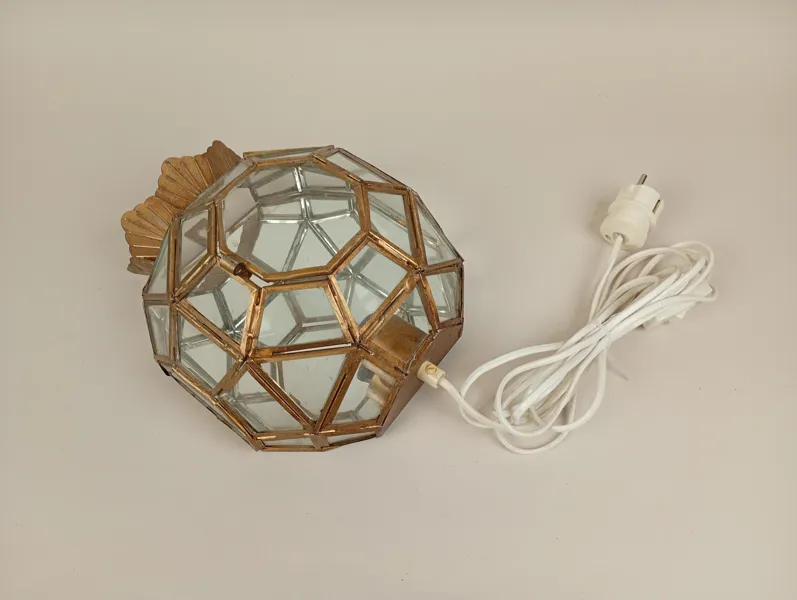 Vägglampa, glas & metall