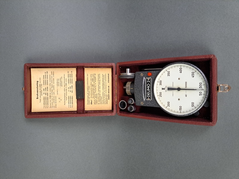 Tachometer, Deumo 2