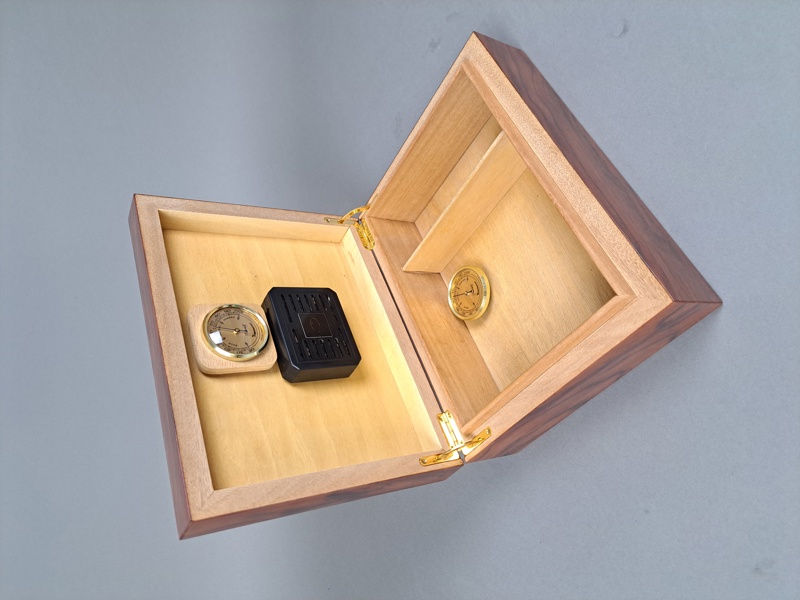 Humidor