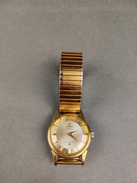 Armbandsur, Omega Constellation 1961 automatisk, guld på stål