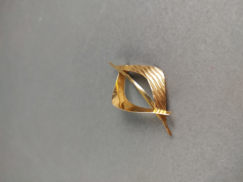 Brosch, 18 k Guld