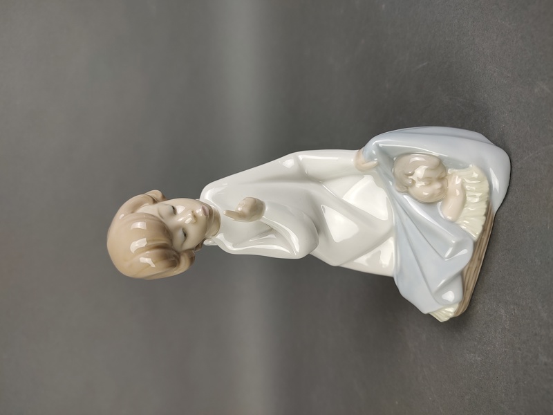 Figurin, Lladro Spanien