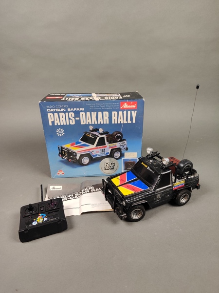RC-bil, Atcomi Paris-Dakar rally
