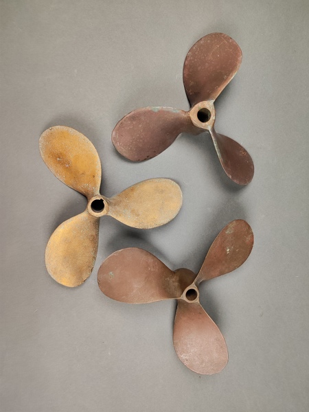 Propeller, 3 st, Brons/mässing