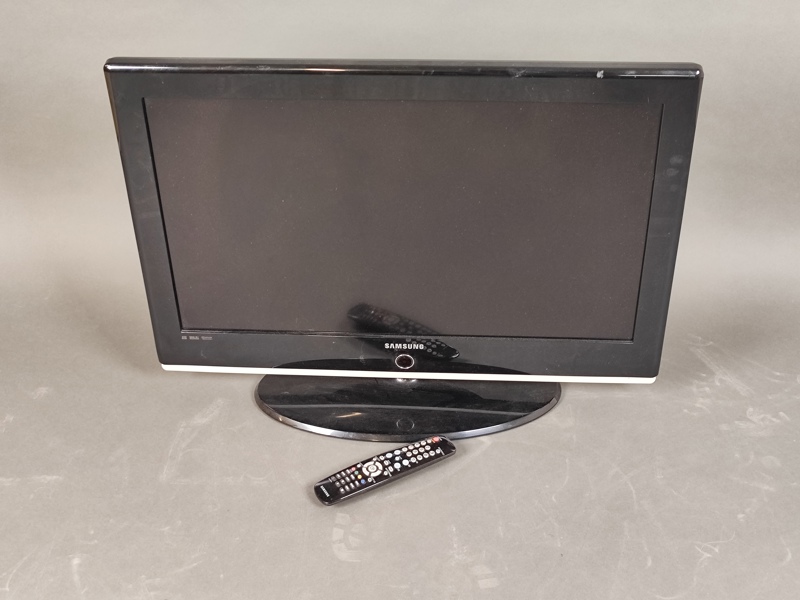 TV, Samsung 32"