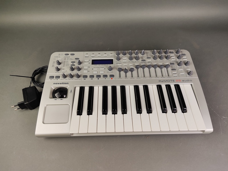 novation Remote 25