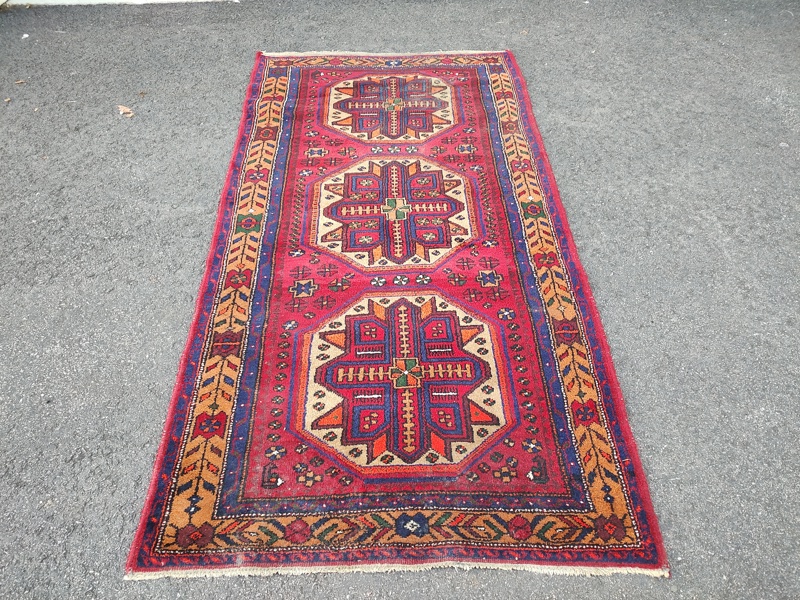 Orientalisk matta, handknuten