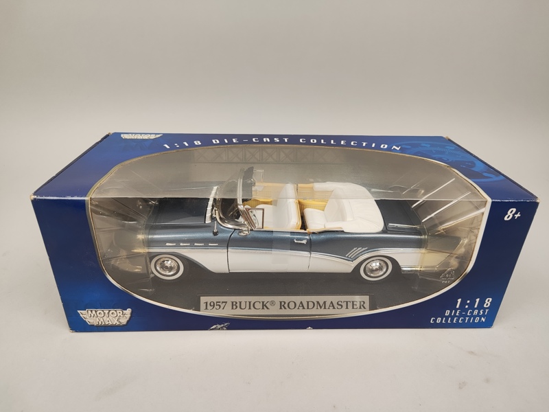 Modellbil, Biuck Roadmaster 1957, Diecast metal, oöppnad_8429a_8dca7cfe5db10a3_lg.jpeg