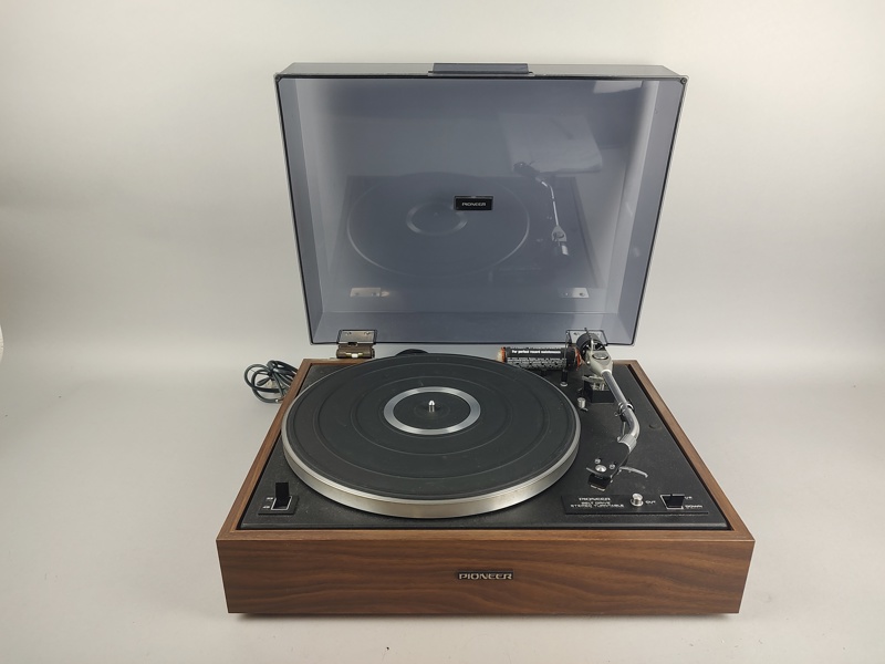 LP-spelare, Pioneer PL-15